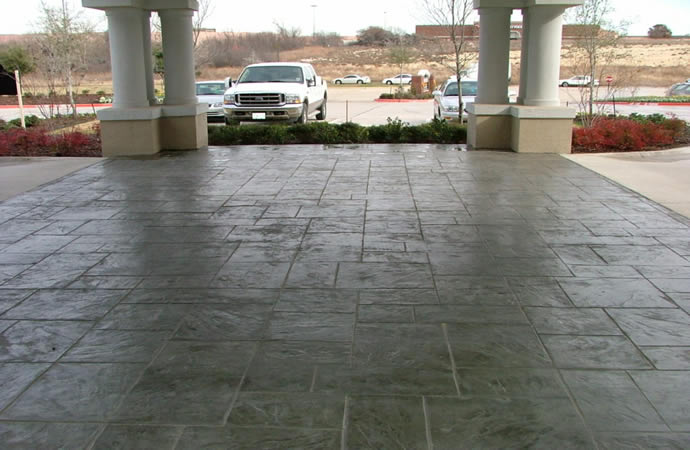 custom pools and spas by greencare.net